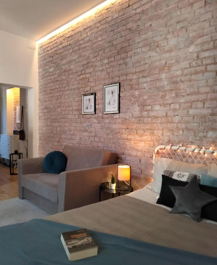 Apartament Za Murami 格利维采 外观 照片